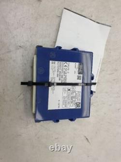 11-15 Toyota Prius 1.8l Fwd At Chassis Ecm Smart Key System Control Module