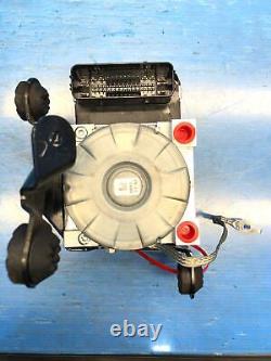 2018-2020 Volvo Xc60 Oem Abs Anti Lock Brake System Pump Control Module 32214772