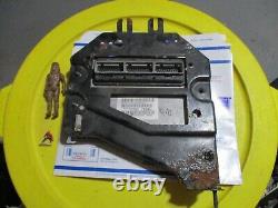 2001 Grand Cherokee Ecm Module De Contrôle Moteur Ordinateur Pcm Écu Unité D'alimentation