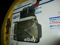2004 Mustang Relay Srs Module De Contrôle Constante Air Bag System Switch Box