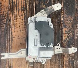 Module Amplificateur du Système Audio BMW avec Contrôle Informatique de la Caméra à Vue Panoramique