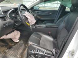 Module de contrôle d'avertissement du système de détection d'angle mort utilisé compatible avec Chevrolet Impala 2015