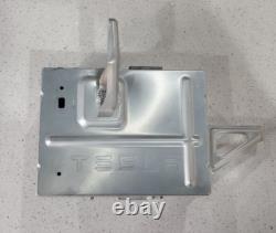 Module de contrôle de l'amplificateur du système audio authentique Tesla Model 3 1079748-00-f